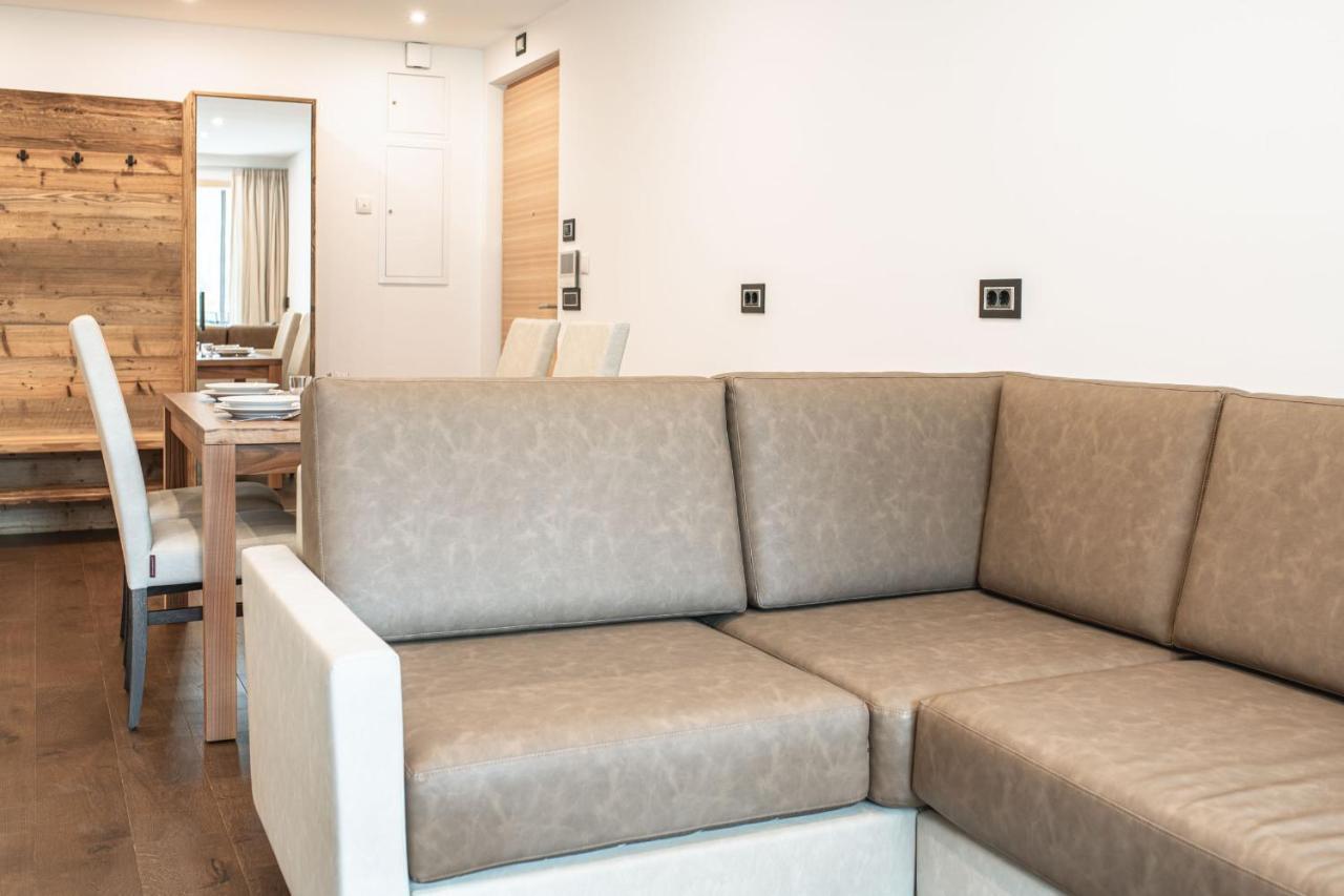 Apartment La Rodra オルティゼーイ エクステリア 写真